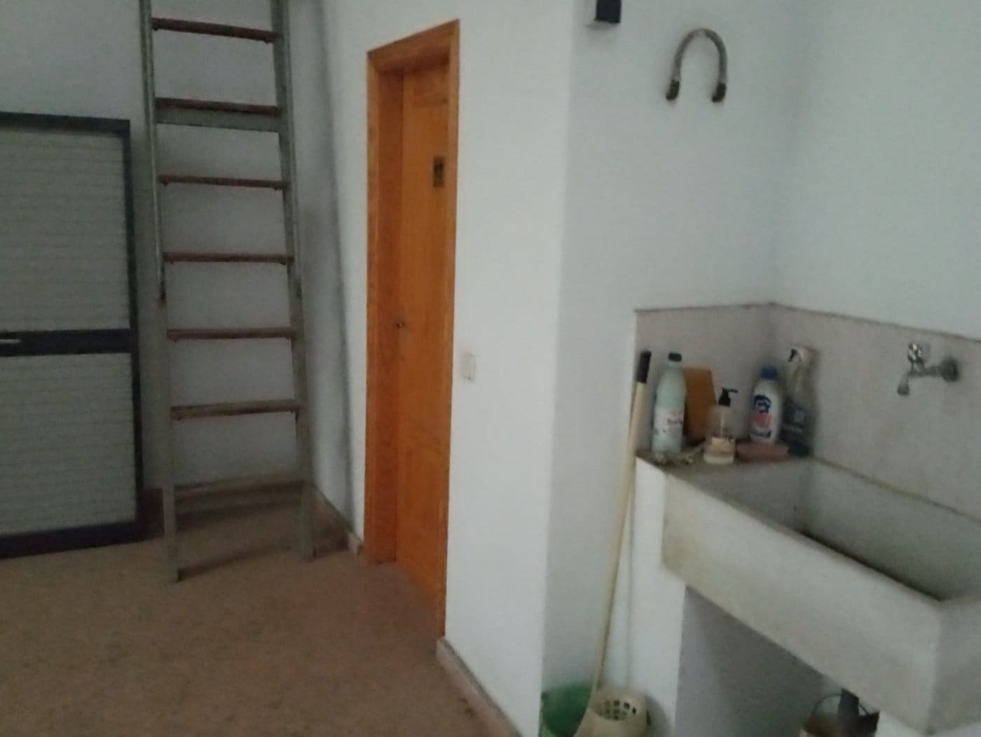 Erhverv til salg i Albacete by - € 225.000 (Ref: 9723742)