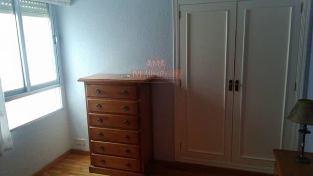 2 soverom Leilighet til leie i Albacete by med garasje - € 800 (Ref: 9729343)