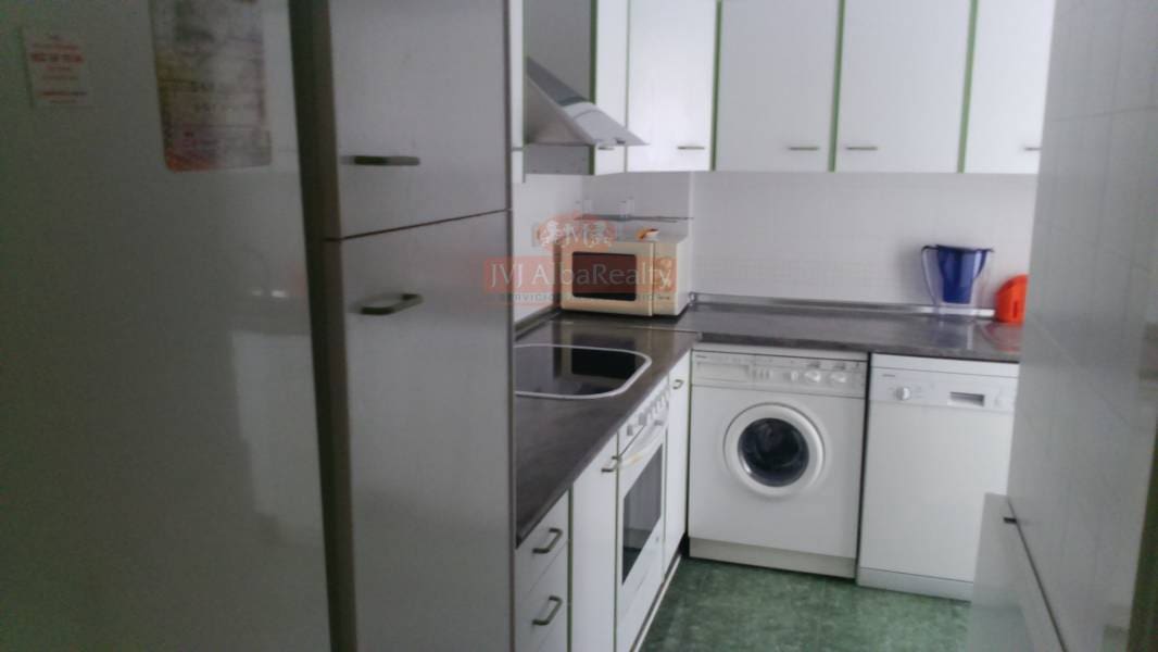 Appartement de 2 chambres à louer à Albacete ville avec garage - 800 € (Ref: 9729343)