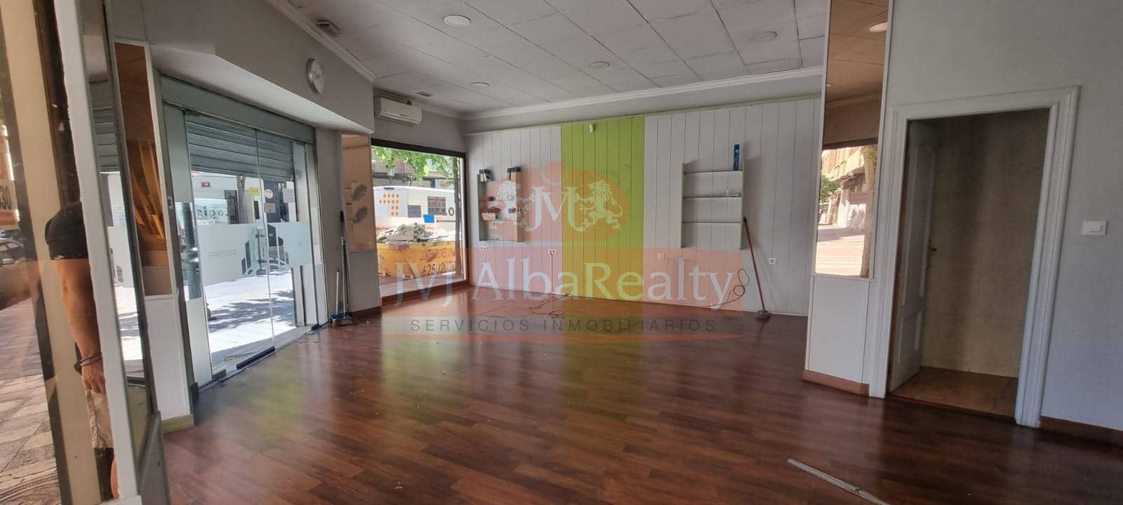 Kommersiell til leie i Albacete by - € 750 (Ref: 9759076)