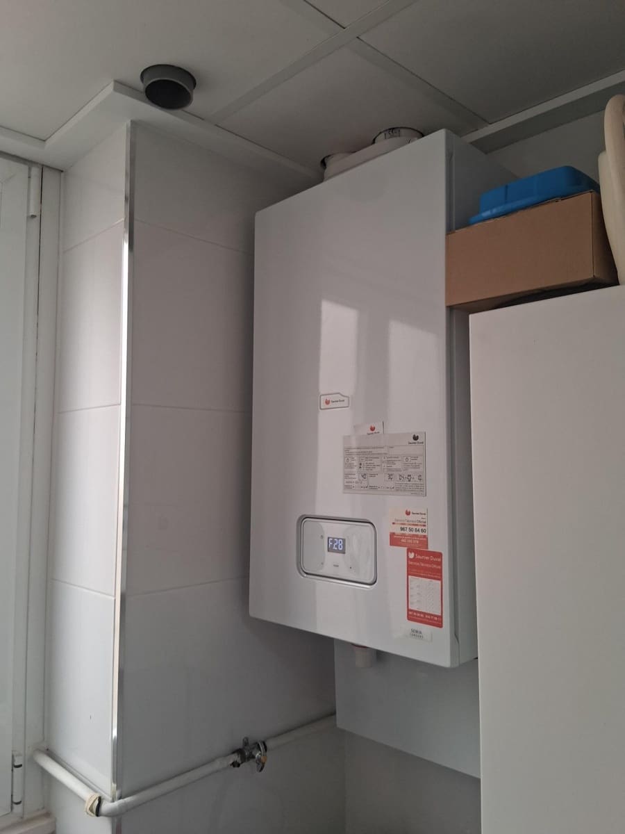 3 bedroom Flat for rent in Albacete city with garage - € 900 (Ref: 9770759)