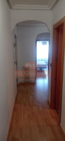 2 slaapkamer Flat te huur in Feria, Albacete stad - € 800 (Ref: 9778280)