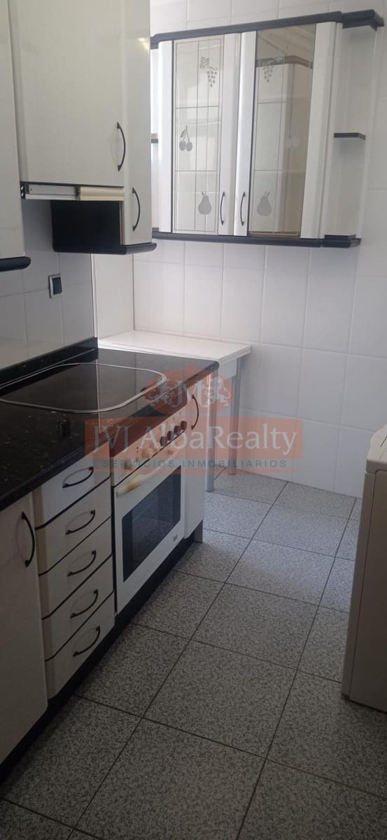2 sypialnia Mieszkanie do wynajęcia w Miasto Albacete - 800 € (Ref: 9778280)