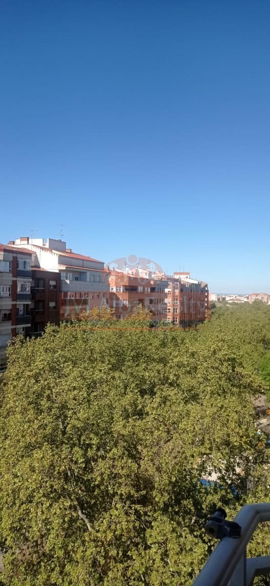 2 sypialnia Mieszkanie do wynajęcia w Miasto Albacete - 800 € (Ref: 9778280)