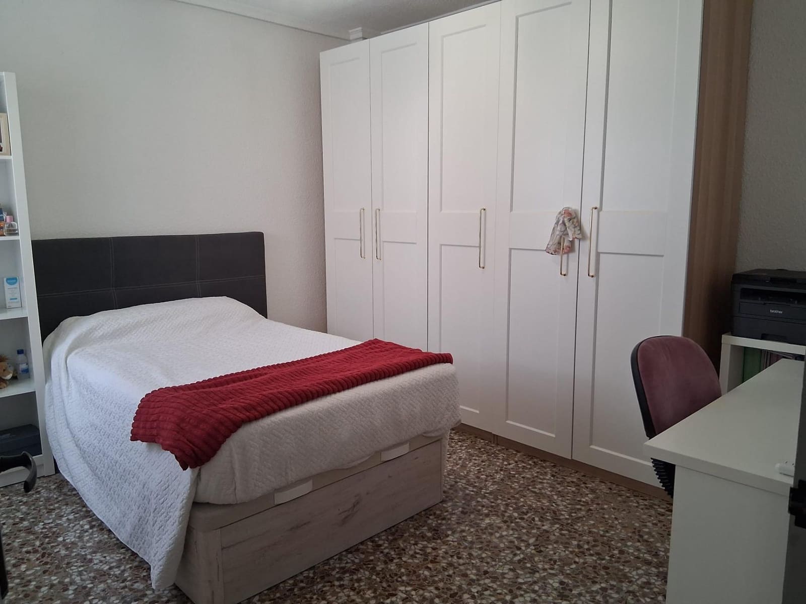 3 slaapkamer Flat te koop in Albacete stad met garage - € 200.000 (Ref: 9780694)