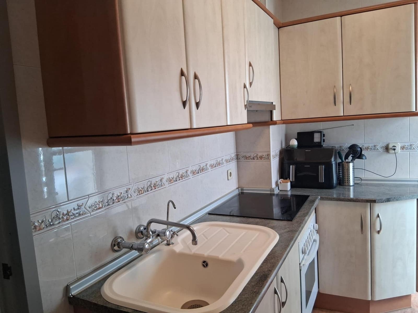 3 slaapkamer Flat te koop in Albacete stad met garage - € 200.000 (Ref: 9780694)