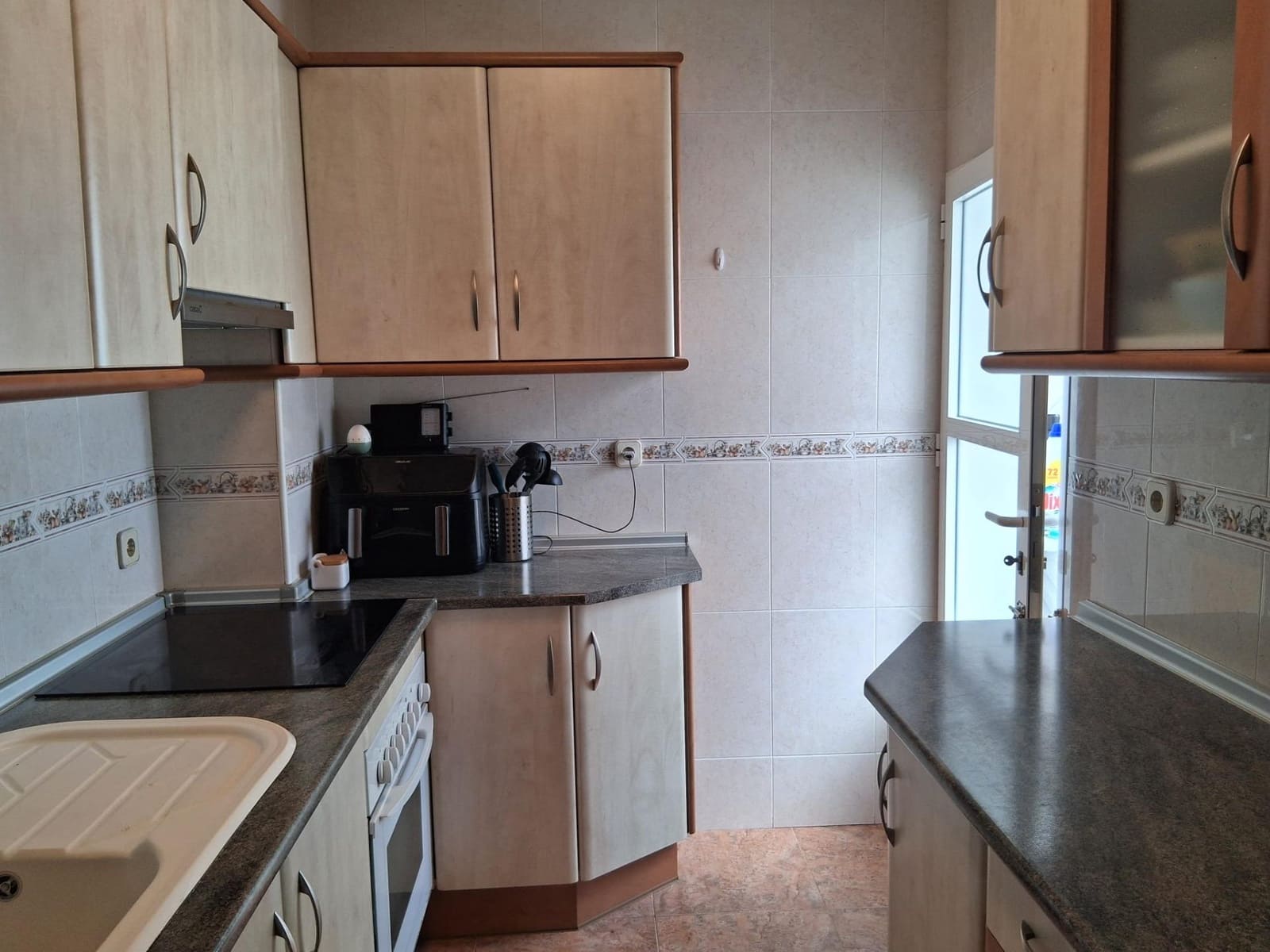 3 slaapkamer Flat te koop in Albacete stad met garage - € 200.000 (Ref: 9780694)
