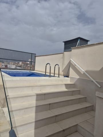 Apartamento de 2 habitaciones en Albacete ciudad en venta con piscina - 260.000 € (Ref: 9780695)