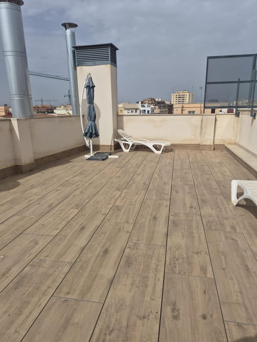 Apartamento de 2 habitaciones en Albacete ciudad en venta con piscina - 260.000 € (Ref: 9780695)