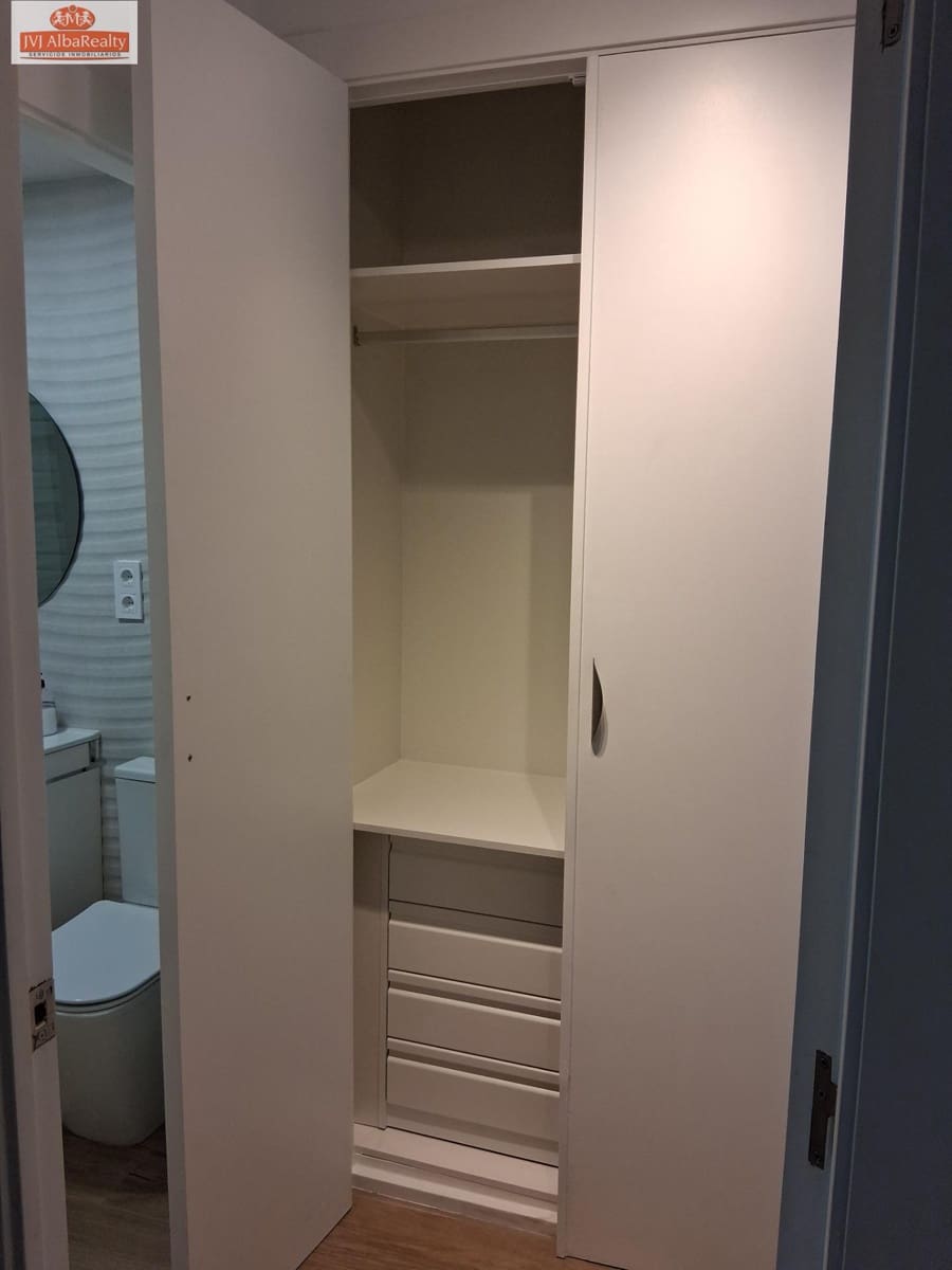 Apartamento de 1 habitación en Albacete ciudad en alquiler con garaje - 780 € (Ref: 9780696)