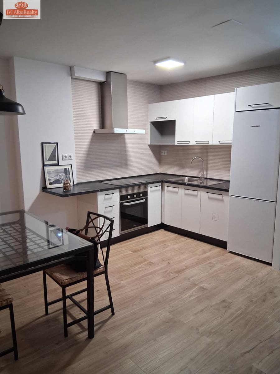 Apartamento de 1 habitación en Albacete ciudad en alquiler con garaje - 780 € (Ref: 9780696)