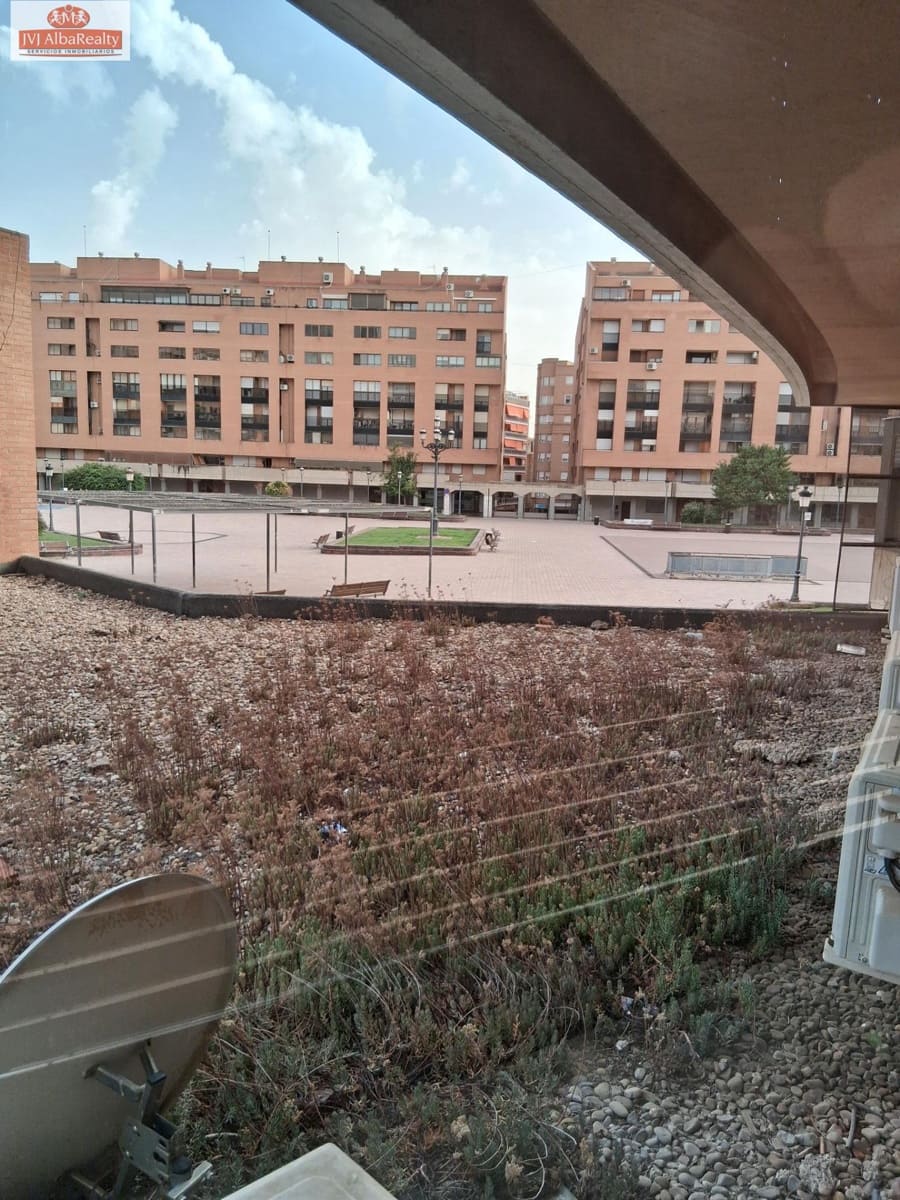 Apartamento de 1 habitación en Albacete ciudad en alquiler con garaje - 780 € (Ref: 9780696)