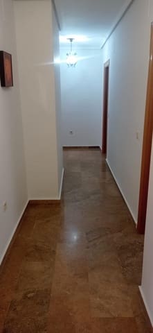 2 quarto Apartamento para arrendar em Parque Sur, Albacete cidade com garagem - 800 € (Ref: 9788505)