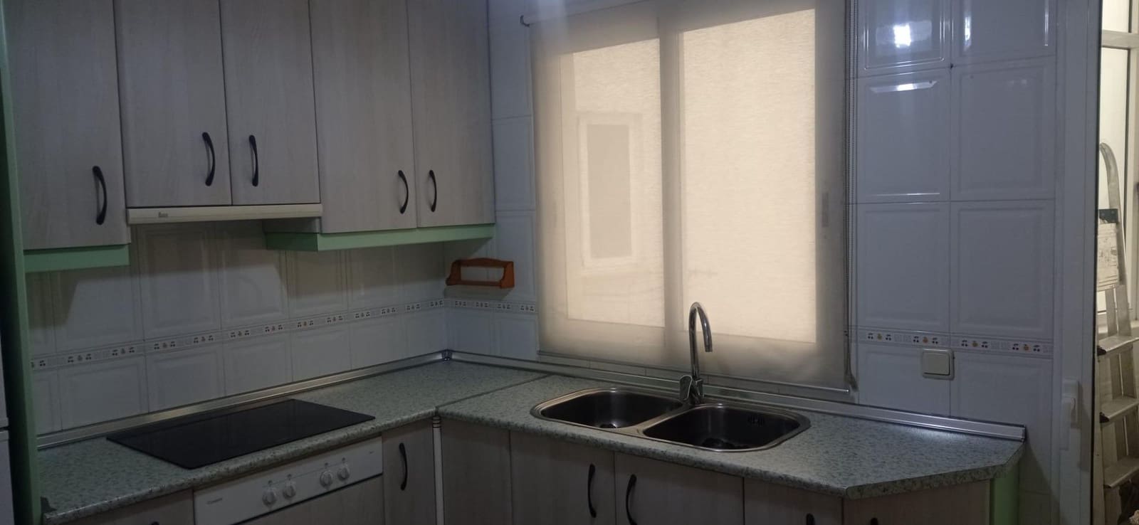 2 quarto Apartamento para arrendar em Albacete cidade com garagem - 800 € (Ref: 9788505)