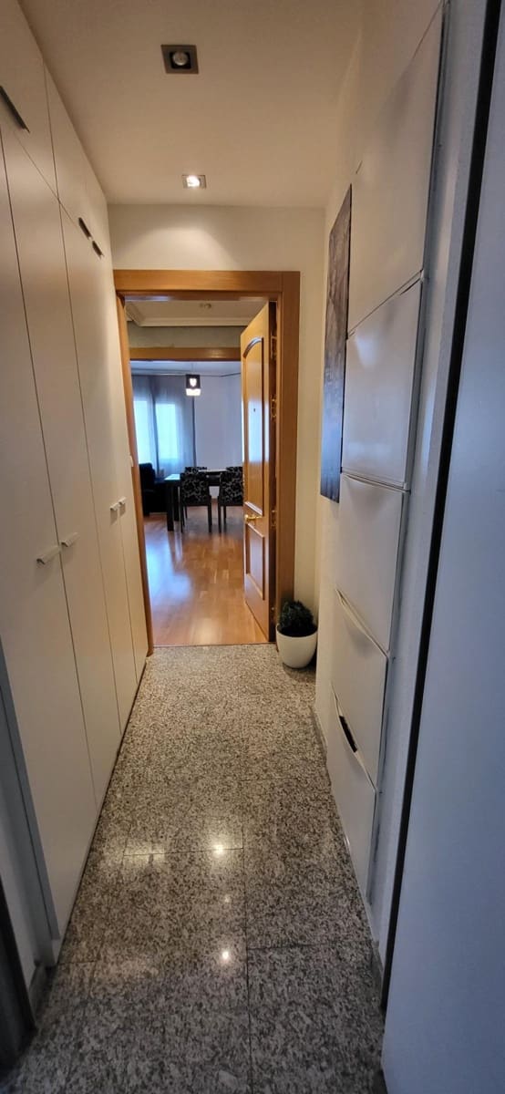 2 Zimmer Wohnung zu vermieten in Albacete Stadt mit Garage - 850 € (Ref: 9799395)