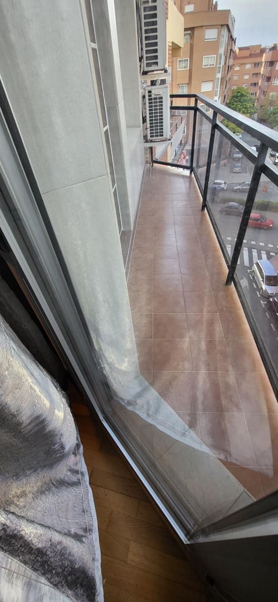 2 Zimmer Wohnung zu vermieten in Albacete Stadt mit Garage - 850 € (Ref: 9799395)