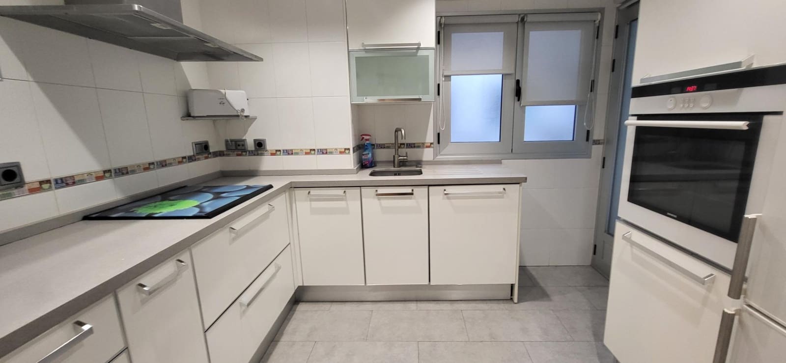 2 Zimmer Wohnung zu vermieten in Albacete Stadt mit Garage - 850 € (Ref: 9799395)