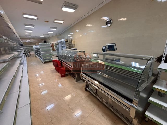 Local Comercial en Barrax en venta - 190.000 € (Ref: 9806566)