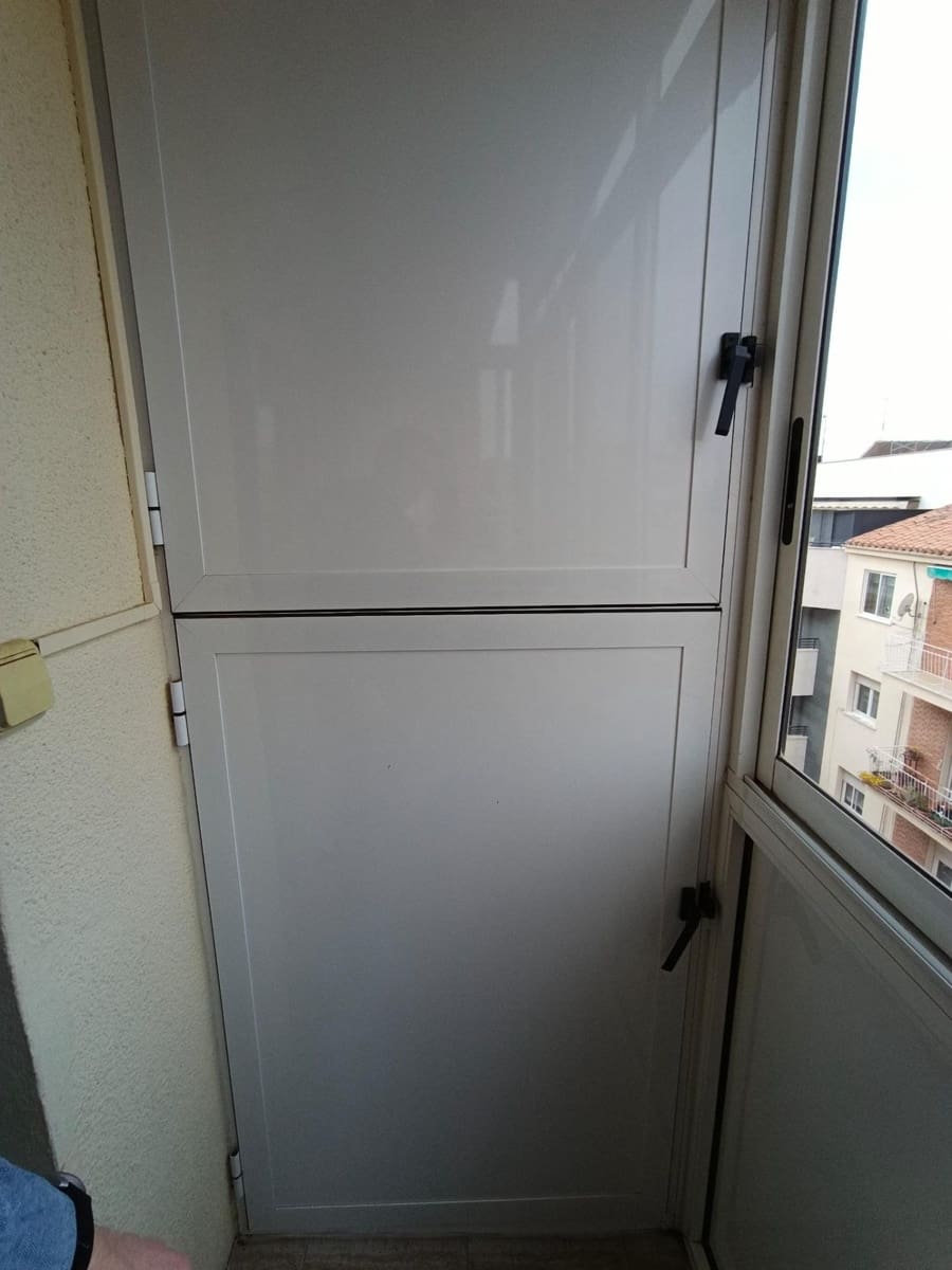 4 slaapkamer Flat te huur in Albacete stad - € 890 (Ref: 9814377)