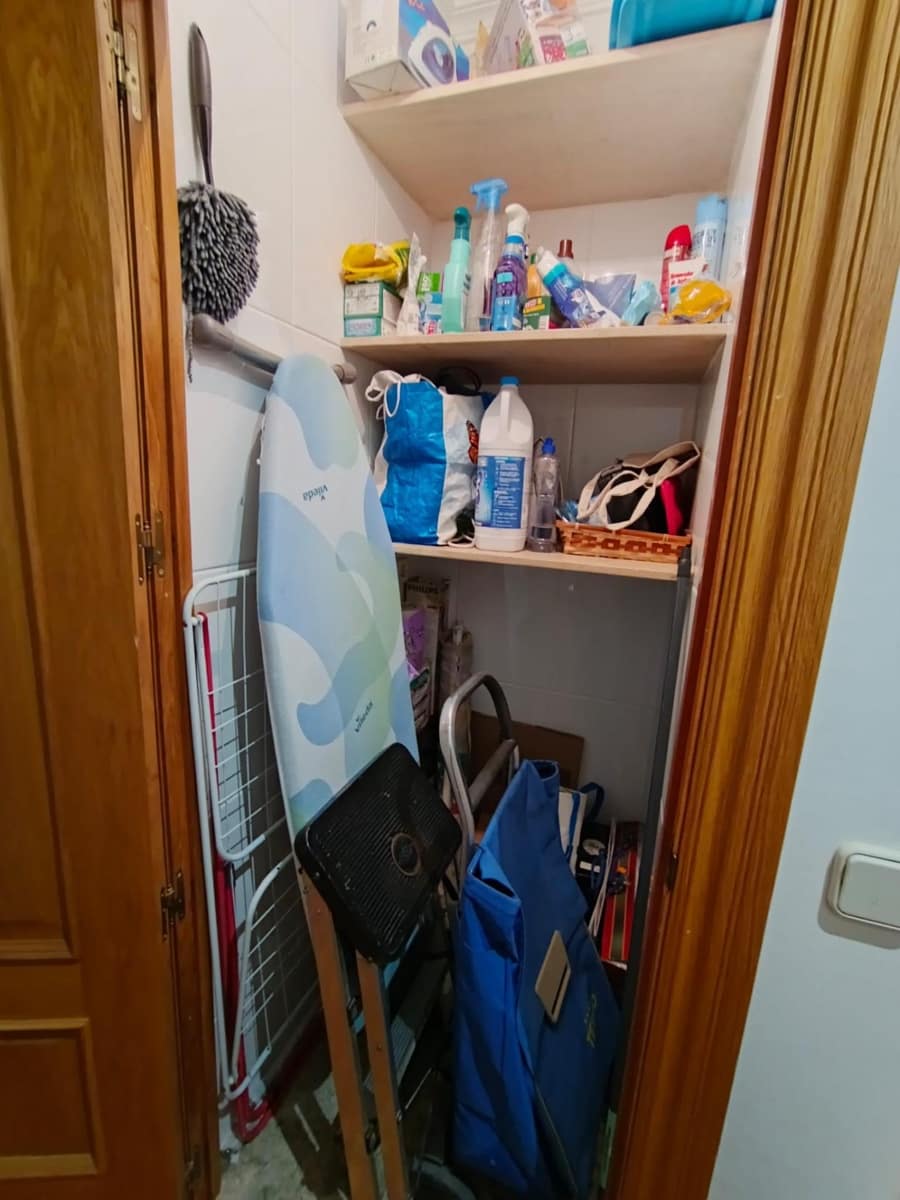 4 slaapkamer Flat te huur in Albacete stad - € 890 (Ref: 9814377)