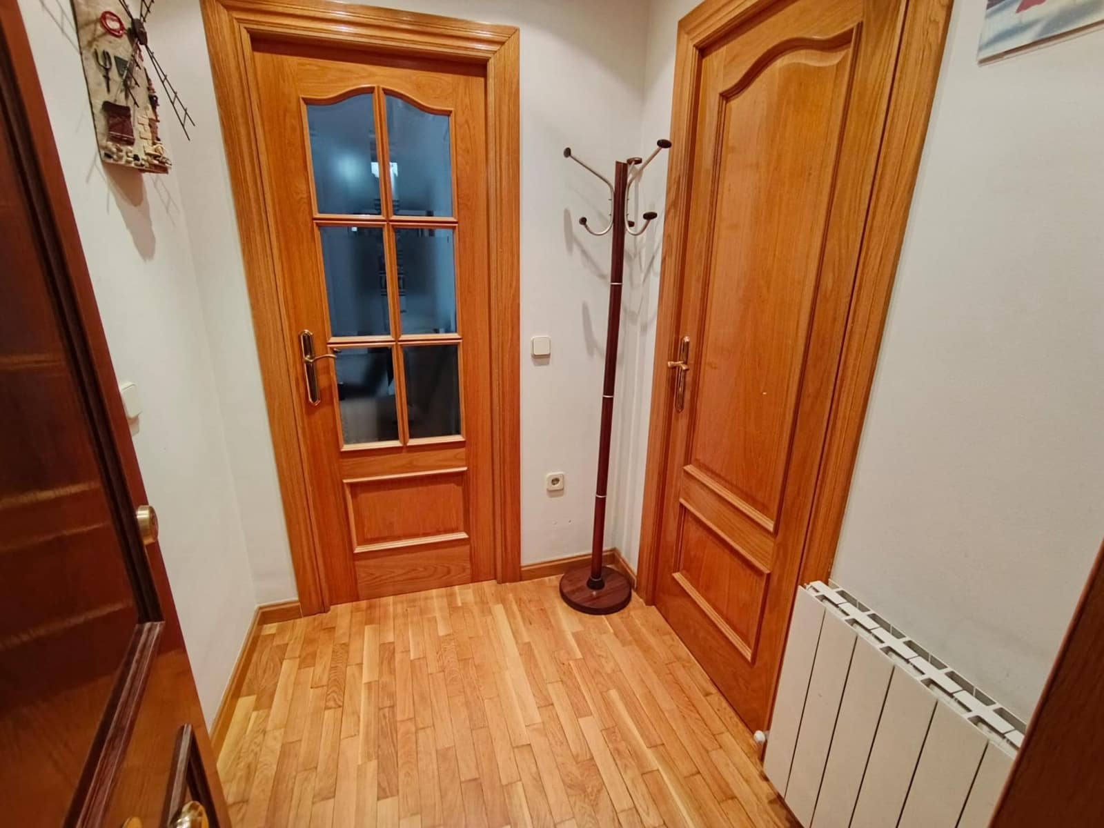 4 slaapkamer Flat te huur in Albacete stad - € 890 (Ref: 9814377)