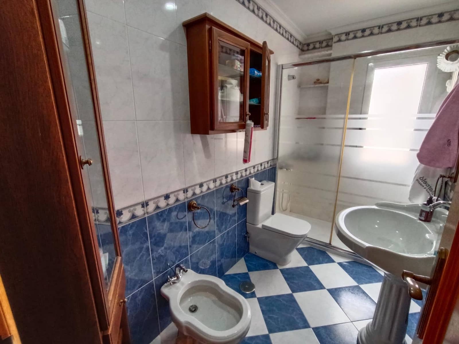 4 slaapkamer Flat te huur in Albacete stad - € 890 (Ref: 9814377)