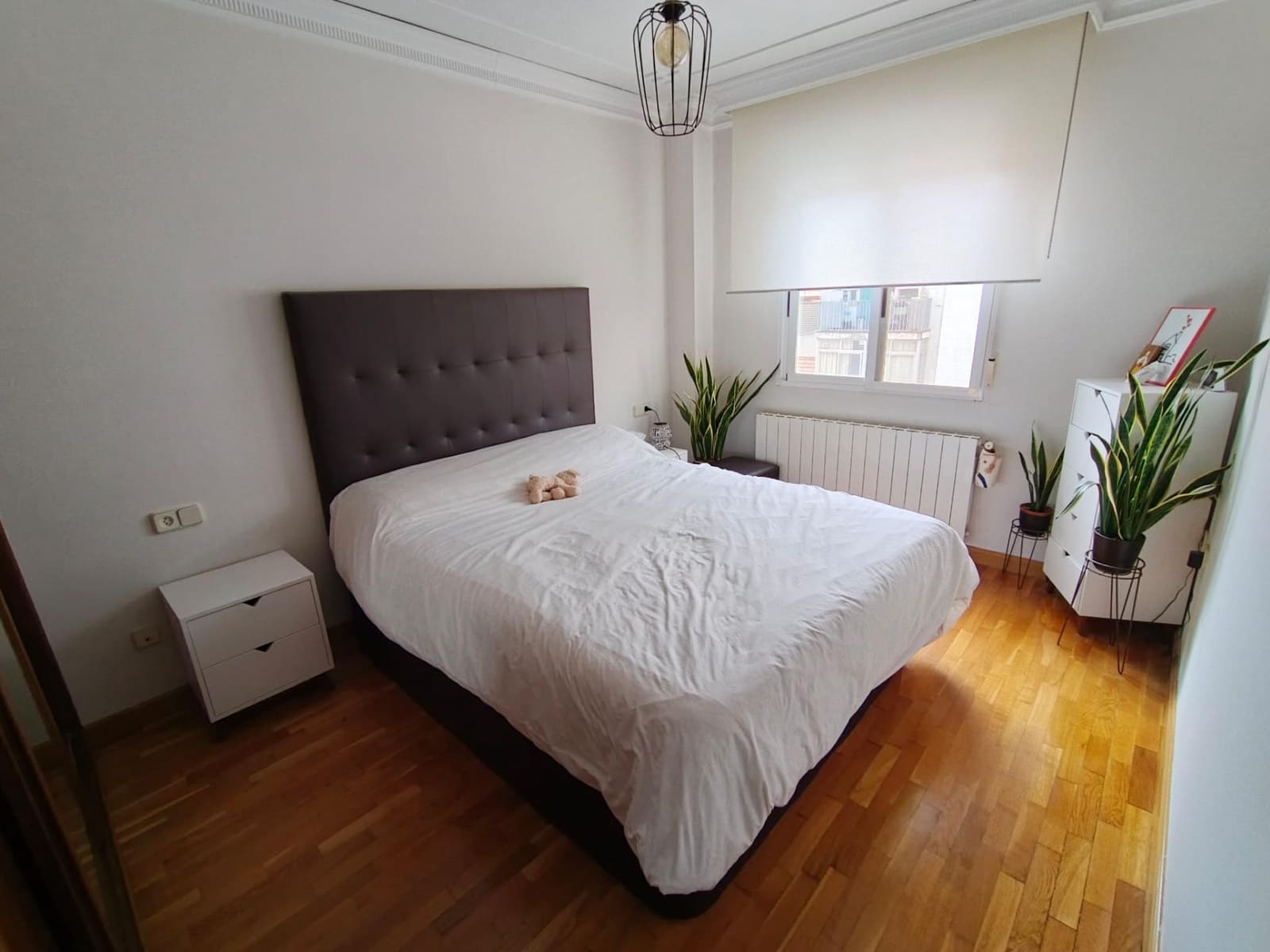 4 slaapkamer Flat te huur in Albacete stad - € 890 (Ref: 9814377)