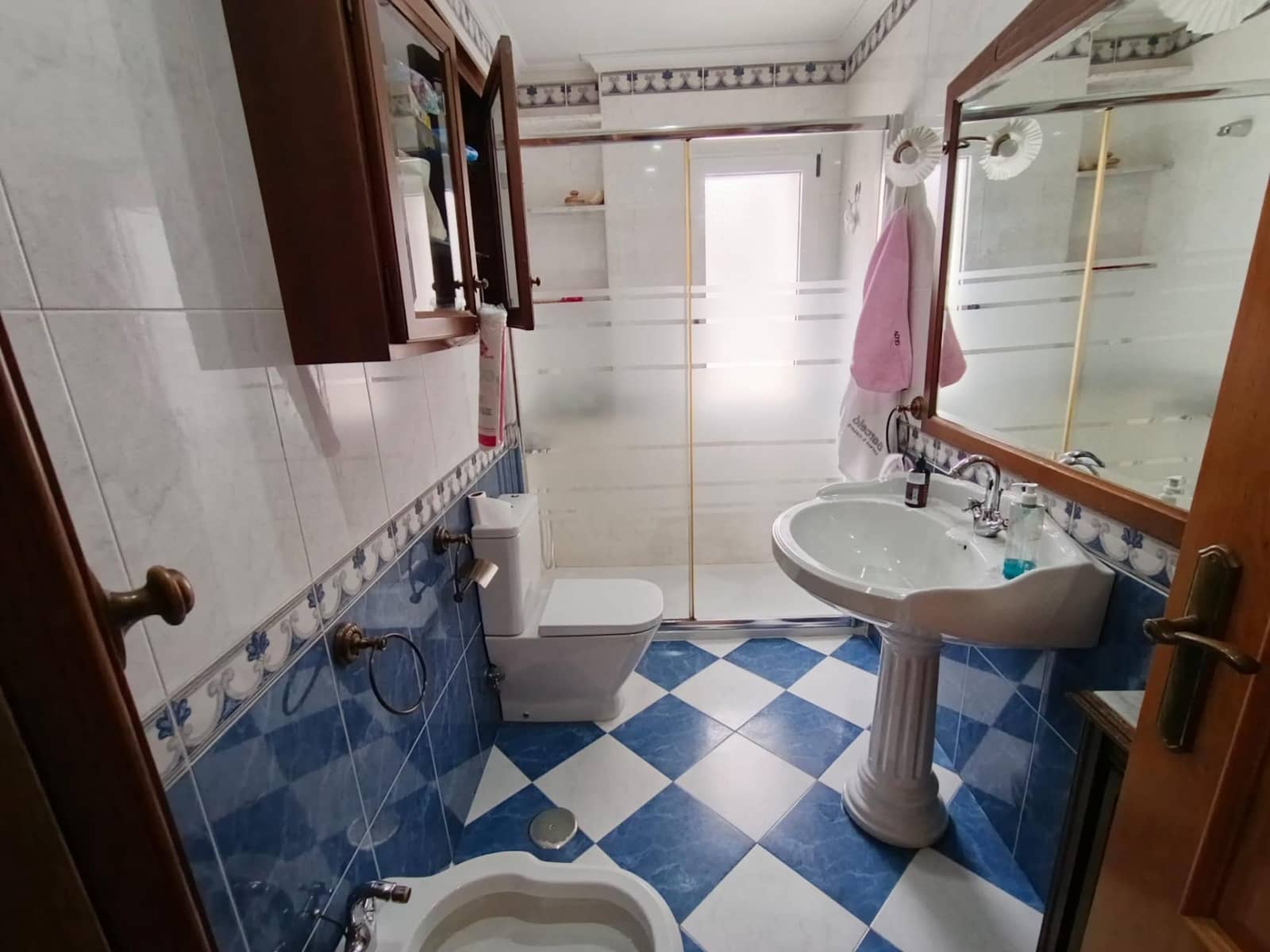 4 slaapkamer Flat te huur in Albacete stad - € 890 (Ref: 9814377)