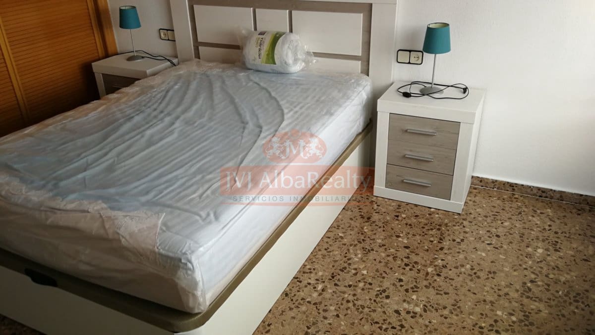 1 slaapkamer Appartement te huur in Albacete stad - € 690 (Ref: 9815943)