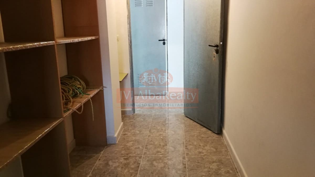 1 slaapkamer Appartement te huur in Albacete stad - € 690 (Ref: 9815943)