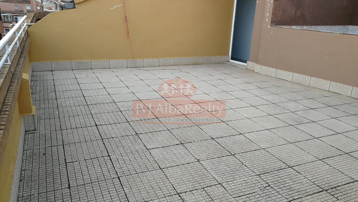 1 slaapkamer Appartement te huur in Albacete stad - € 690 (Ref: 9815943)