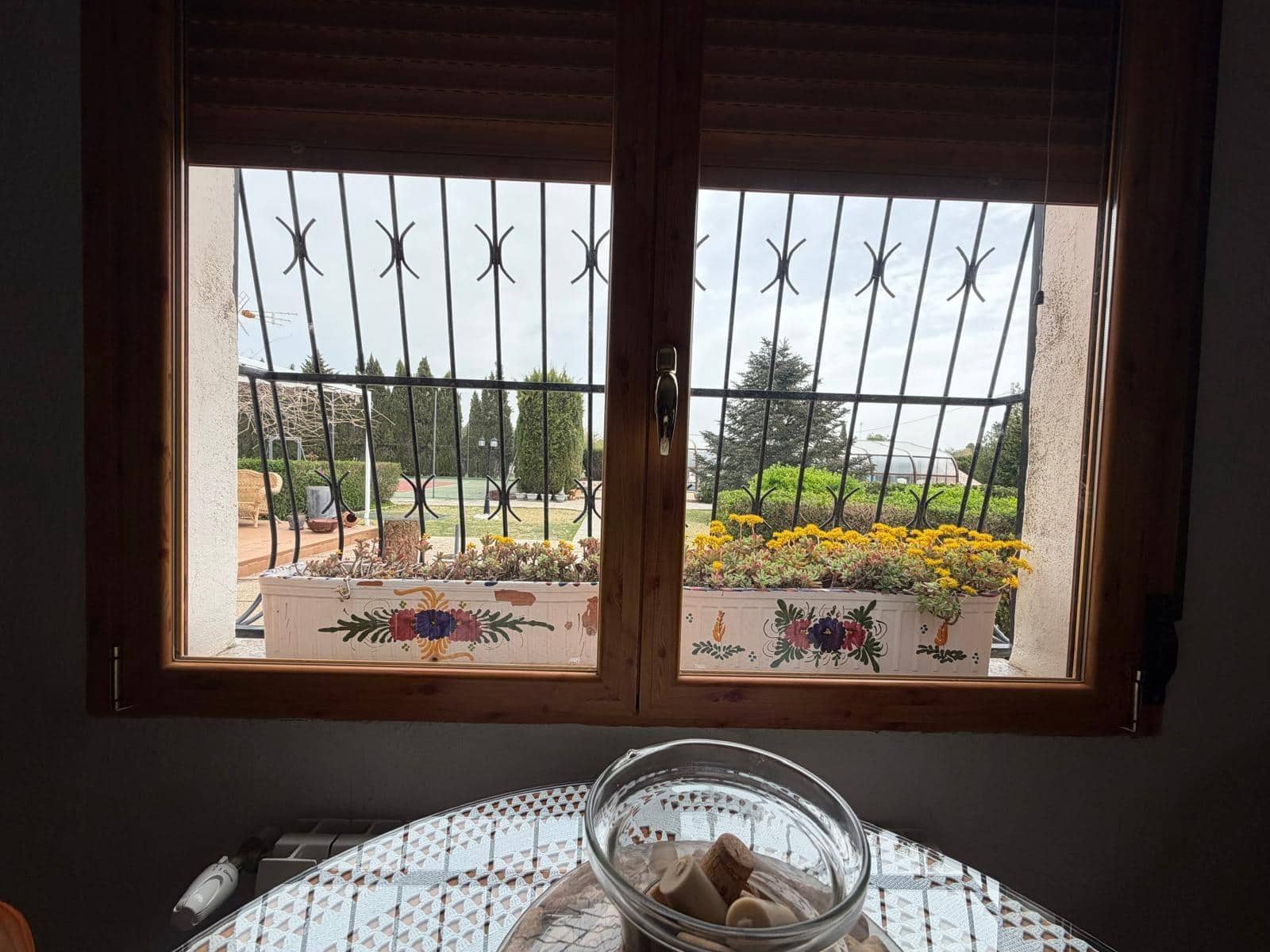 5 bedroom Villa for sale in Albacete city with pool garage - € 395,000 (Ref: 9817994)