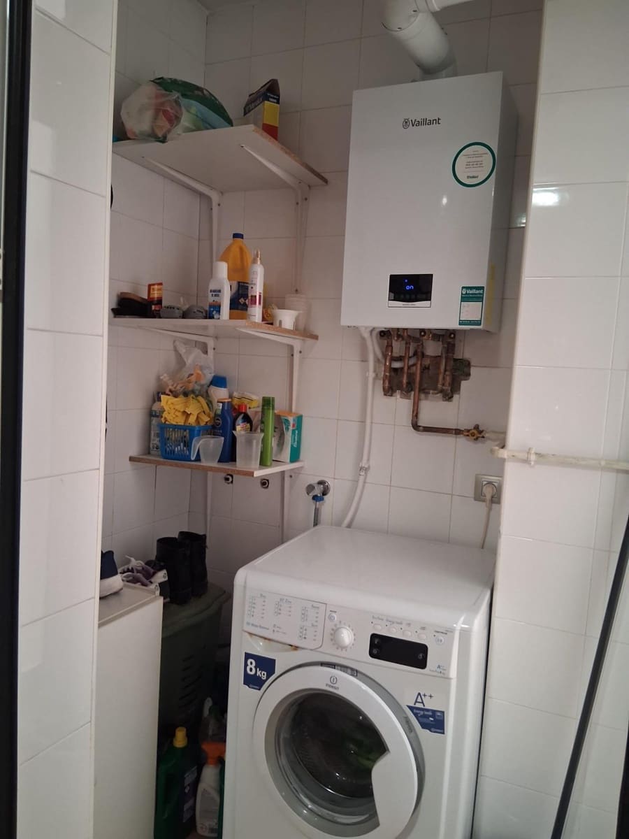 3 soveværelse Lejlighed til salg i Albacete by med garage - € 305.000 (Ref: 9817995)