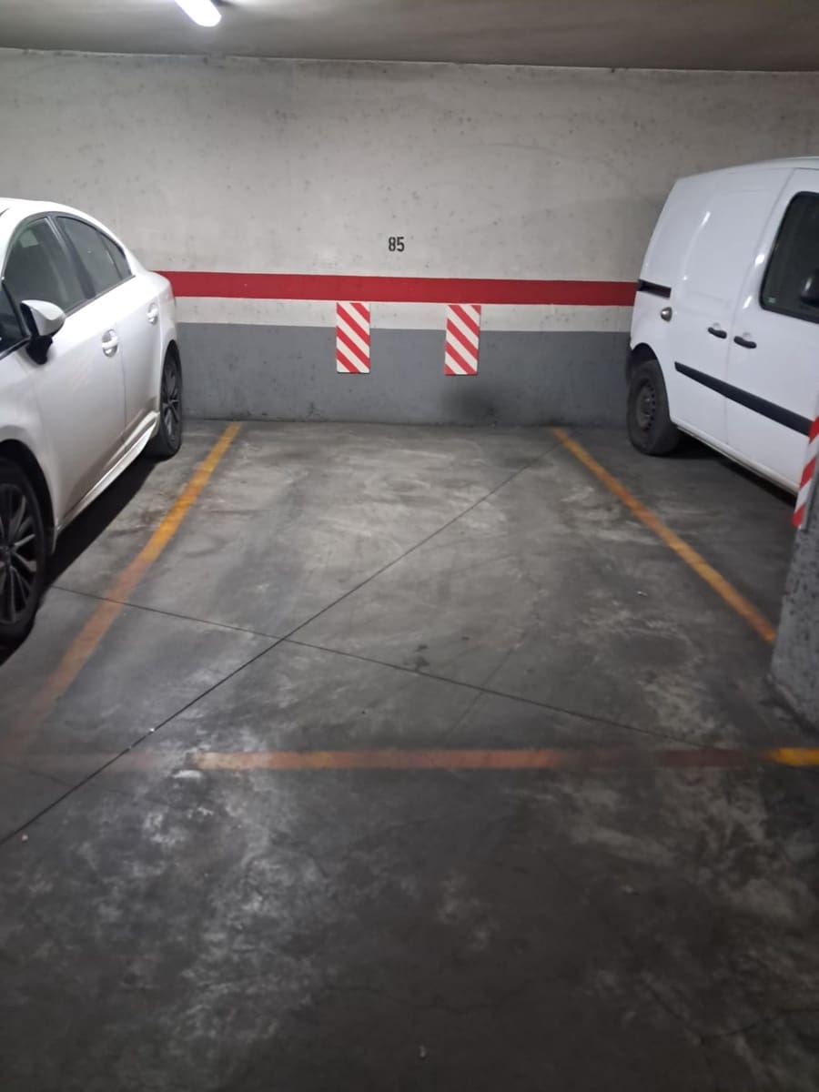 3 soveværelse Lejlighed til salg i Albacete by med garage - € 305.000 (Ref: 9817995)