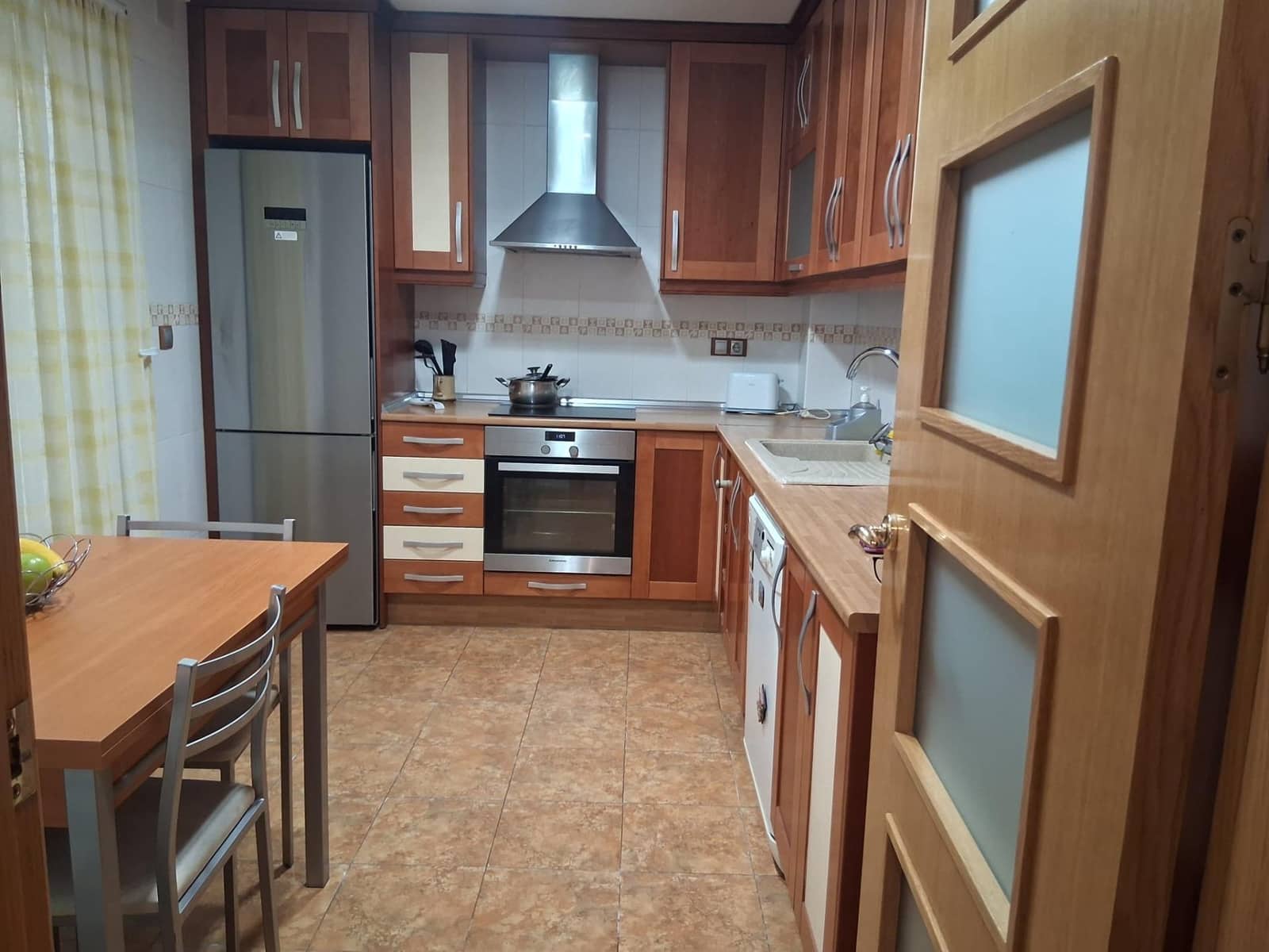 3 soveværelse Lejlighed til salg i Albacete by med garage - € 305.000 (Ref: 9817995)