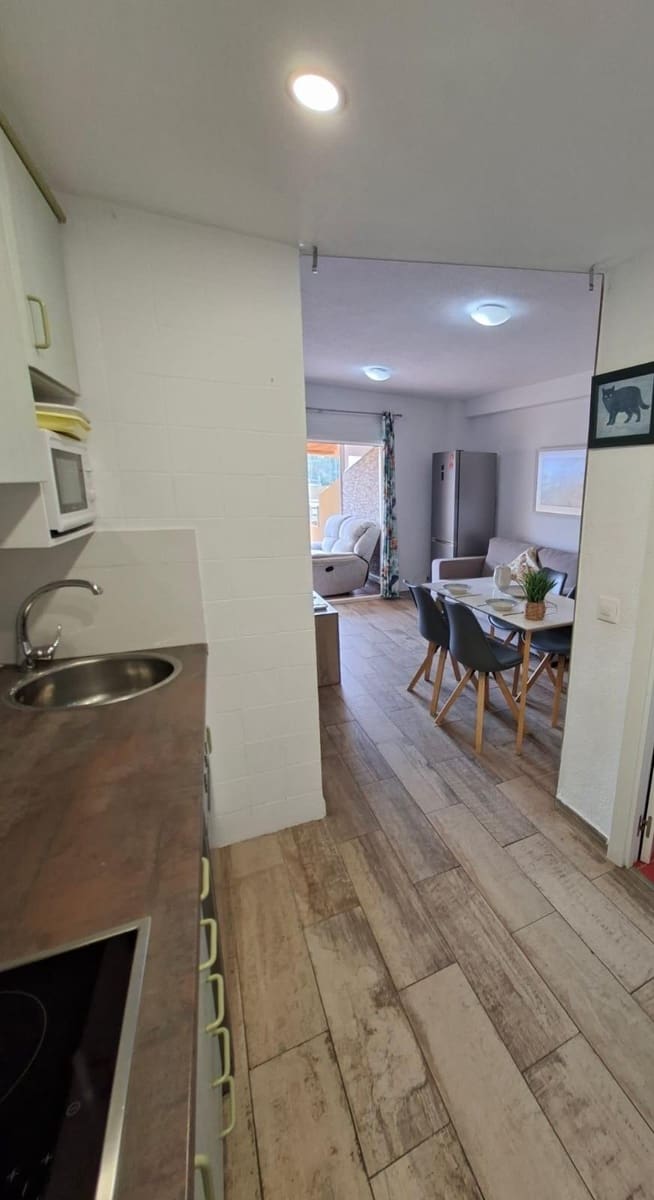 1 soveværelse Lejlighed til salg i Calpe / Calp med swimmingpool - € 249.000 (Ref: 9825379)