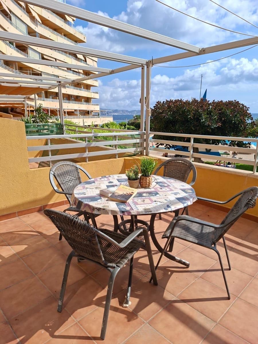 1 soveværelse Lejlighed til salg i Calpe / Calp med swimmingpool - € 249.000 (Ref: 9825379)