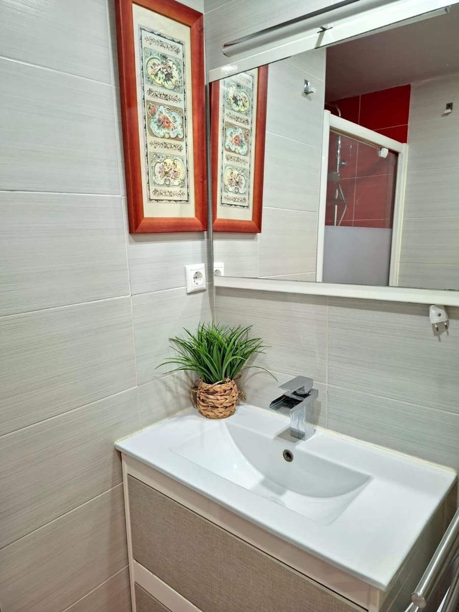 1 soveværelse Lejlighed til salg i Calpe / Calp med swimmingpool - € 249.000 (Ref: 9825379)
