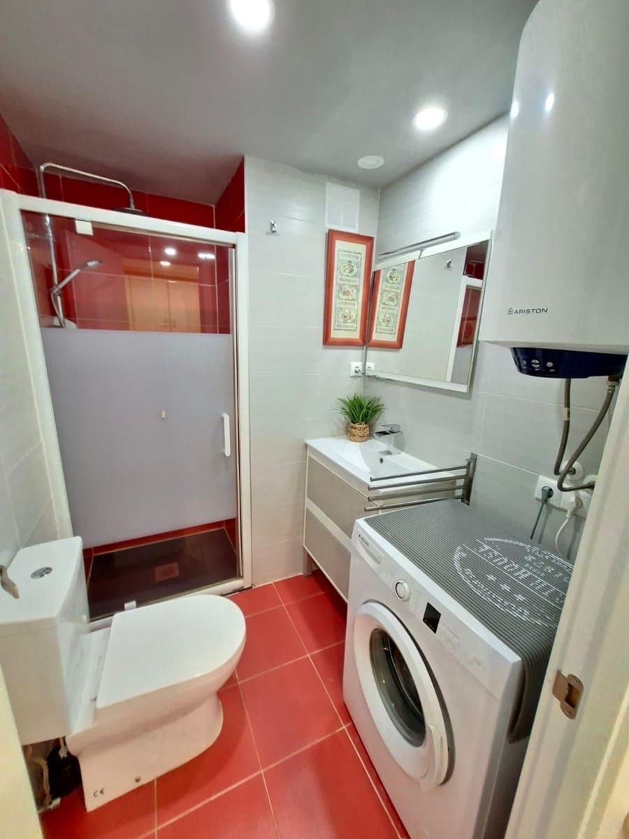 1 soveværelse Lejlighed til salg i Calpe / Calp med swimmingpool - € 249.000 (Ref: 9825379)
