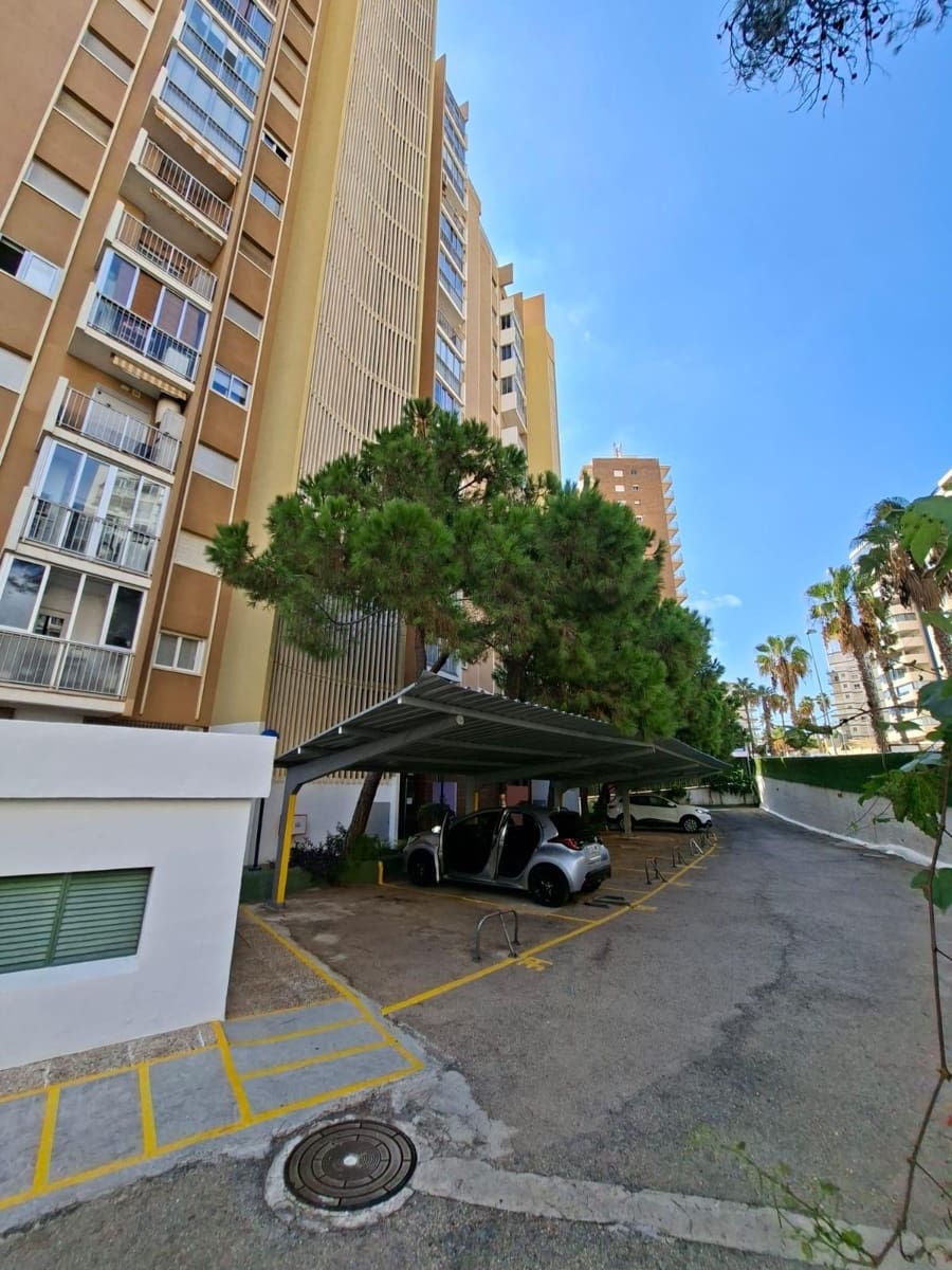 1 soveværelse Lejlighed til salg i Calpe / Calp med swimmingpool - € 249.000 (Ref: 9825379)