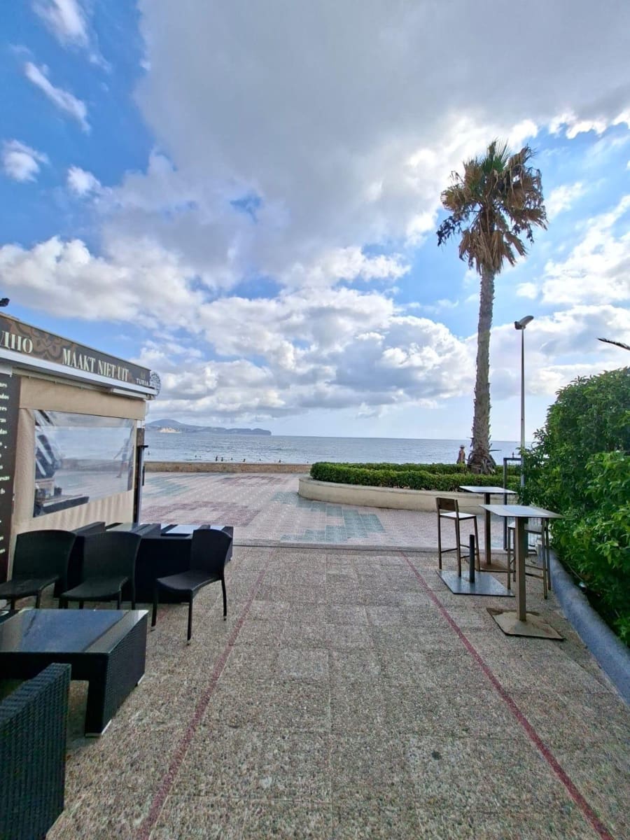 1 soveværelse Lejlighed til salg i Calpe / Calp med swimmingpool - € 249.000 (Ref: 9825379)