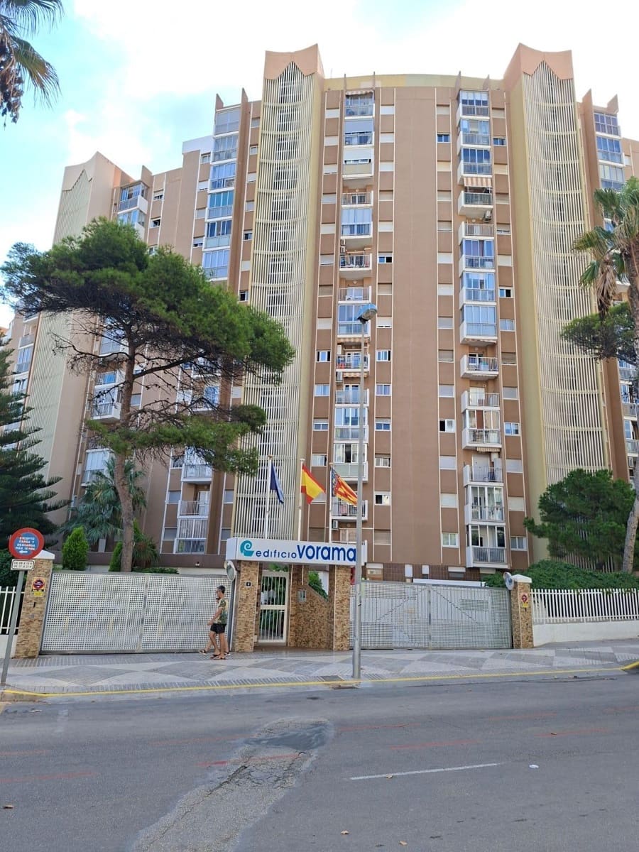 1 soveværelse Lejlighed til salg i Calpe / Calp med swimmingpool - € 249.000 (Ref: 9825379)