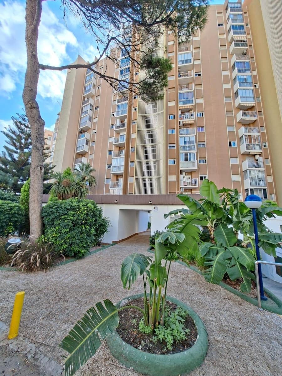 1 soveværelse Lejlighed til salg i Calpe / Calp med swimmingpool - € 249.000 (Ref: 9825379)