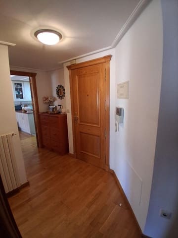 2 soveværelse Lejlighed til salg i Albacete by med garage - € 249.000 (Ref: 9825380)