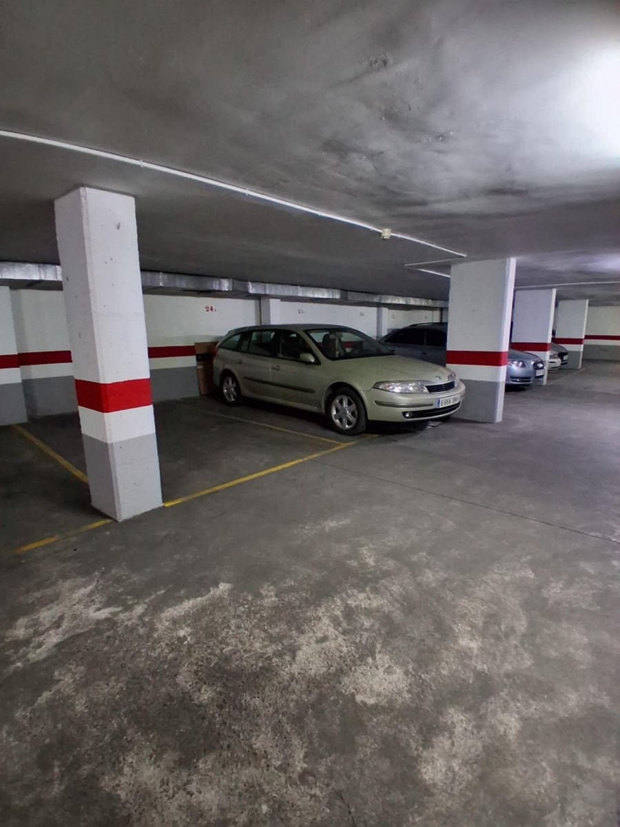 2 soveværelse Lejlighed til salg i Albacete by med garage - € 249.000 (Ref: 9825380)