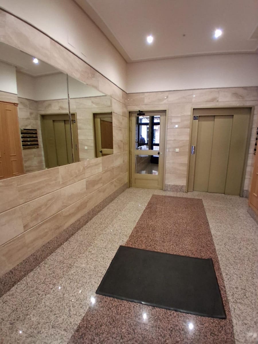 2 soveværelse Lejlighed til salg i Albacete by med garage - € 249.000 (Ref: 9825380)