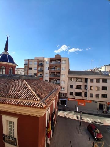 2 bedroom Flat for sale in Albacete city with garage - € 219,000 (Ref: 9825380)