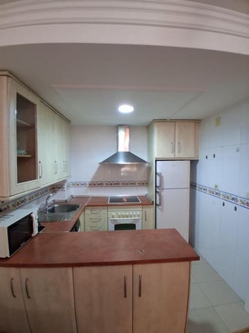 2 bedroom Flat for sale in Albacete city with garage - € 219,000 (Ref: 9825380)