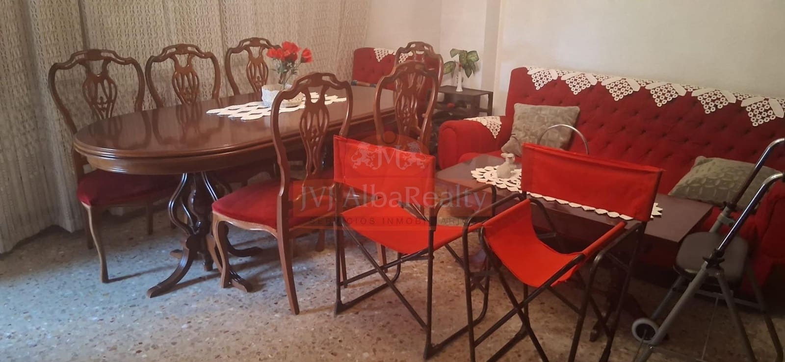 4 soveværelse Lejlighed til salg i Albacete by med swimmingpool garage - € 330.000 (Ref: 9829291)