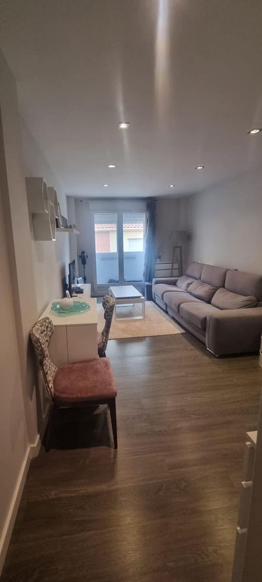 2 soveværelse Lejlighed til salg i Albacete by - € 235.000 (Ref: 9829292)